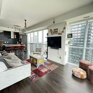 Cozy 2 Bedroom Boho North York Skyscraper , Toronto Canada