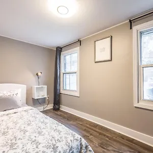 Apartment Cozy Chic Oasis 3 Bedroom