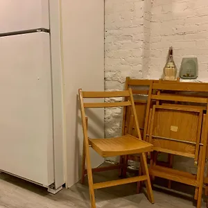 Apartment Hiltz House Cellar Near Ferry